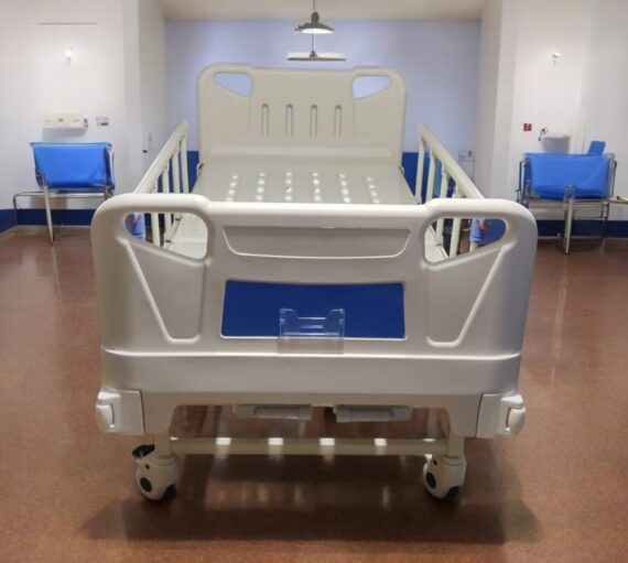 Premium Quality Two Function Manual Hospital Bed With Standard Accessories